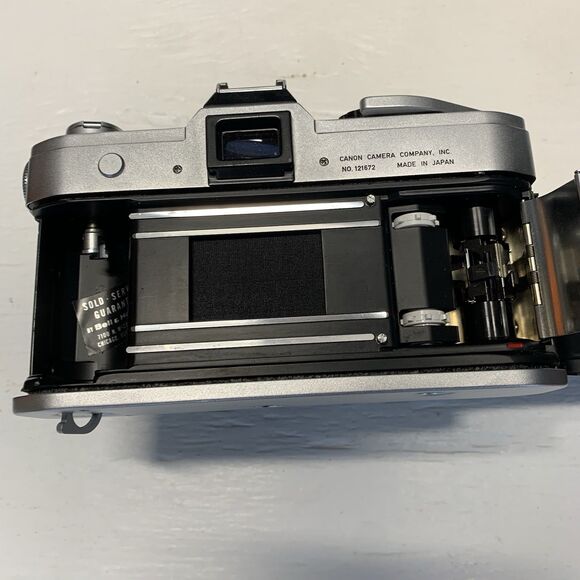 Canon TL QL 35mm Film SLR Camera w. FL 50mm 1:1.8 Lens -Light- Not Tested - USA - Picture 13 of 16